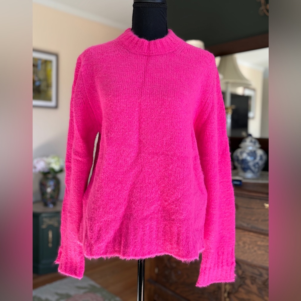 Massimo Dutti Alpaca Blend Fuzzy Sweater XL Hot Pink Soft Knit Made in Spain